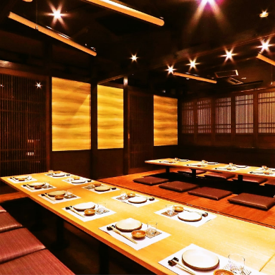 大人数対応の個室・宴会場の様子