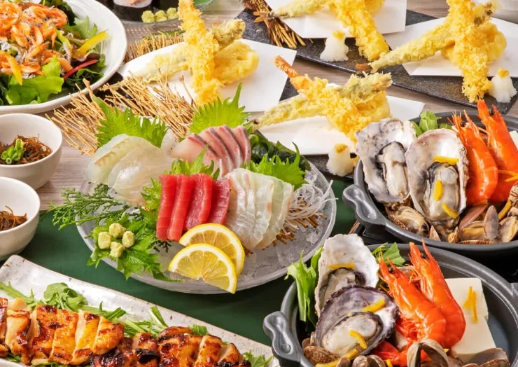 はなの舞　三島南口店 Hana no Mai Mishima Minamiguchi is a restaurant offering specialty dishes and local sake with a focus on Shizuoka cuisine.