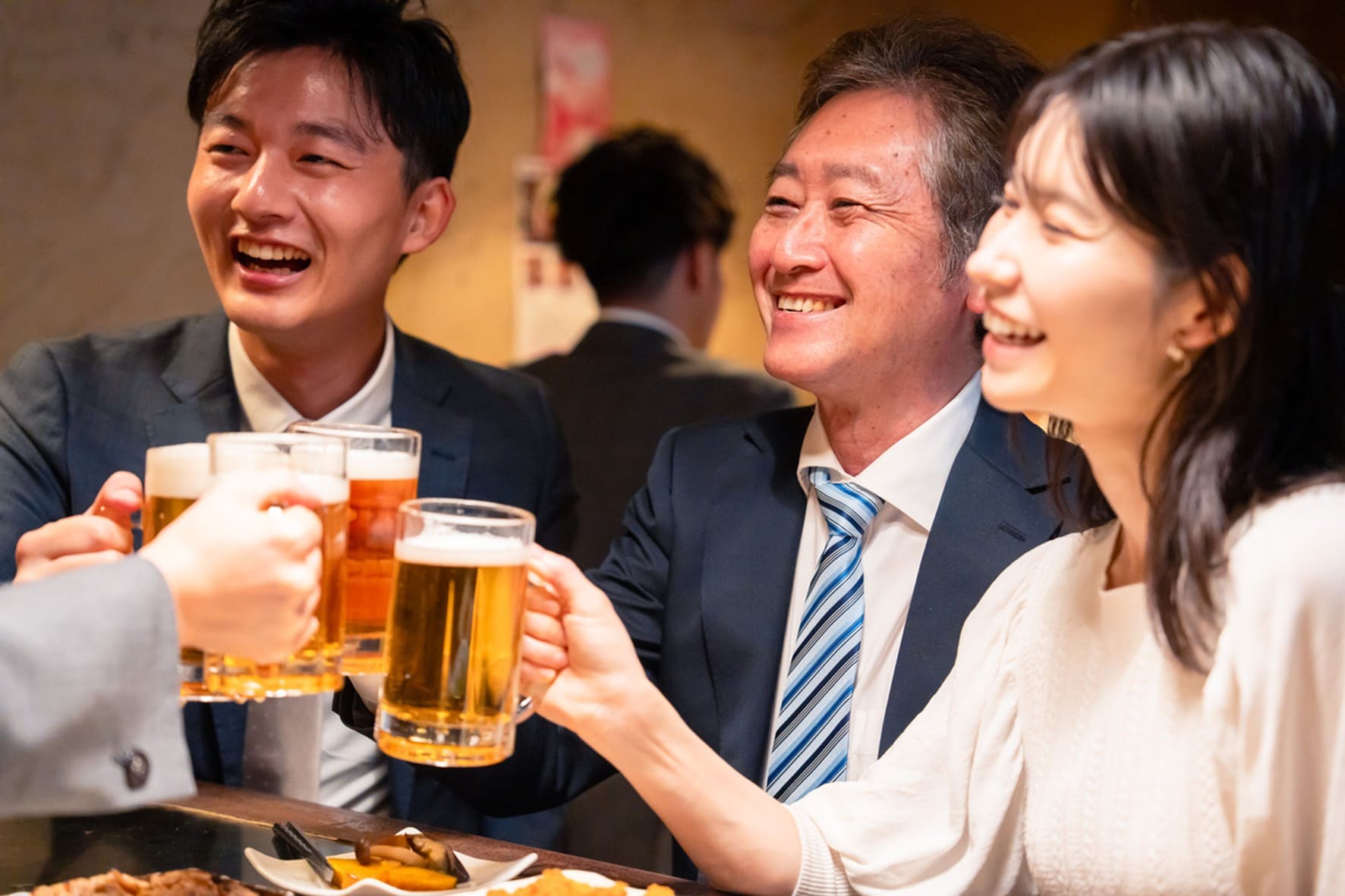 忘年会 職場